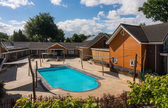 Romantic Wellness Escape - Photo 21