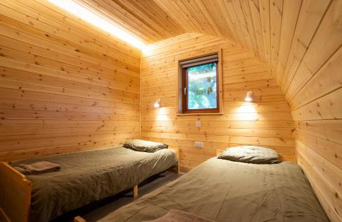 Cosy and eco-friendly cabins next to 16th century pub - Foto 9