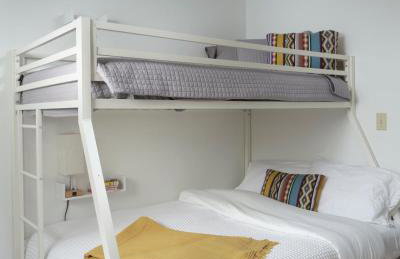 Baywood Casita- kids, dogs, hot tub - Foto 7