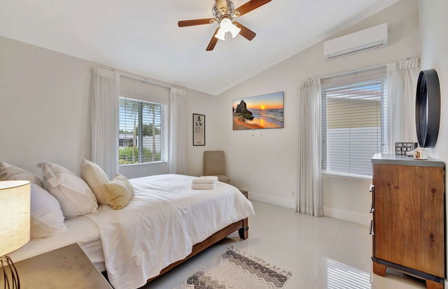 Waterfront Oasis w/ Enclosed Pool! - Foto 7