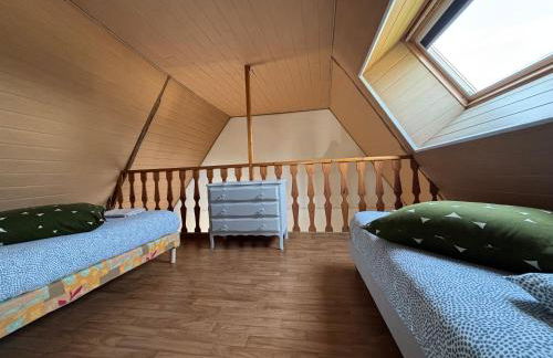 Rivage Maison spacieuse 10 p 5 chambres 2 sdb 2 WC tout confort avec jardin, belle terrasse aménagée, parking privatif, à 2 kms d'une petite plage, 3kms d'Omaha Beach et Port en Bessin - Foto 32