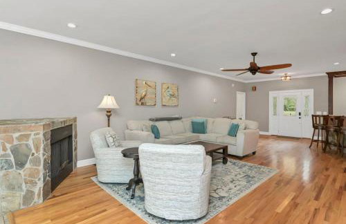 La La Lakehouse Sleeps 6 - Foto 8