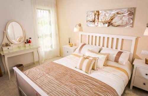 Luxury Villa Sleeps 6 Spectacular Views in Javea - Foto 23