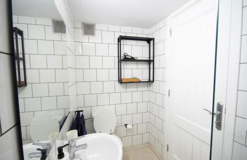 Two bedrooms apartment close to airport - Foto 43