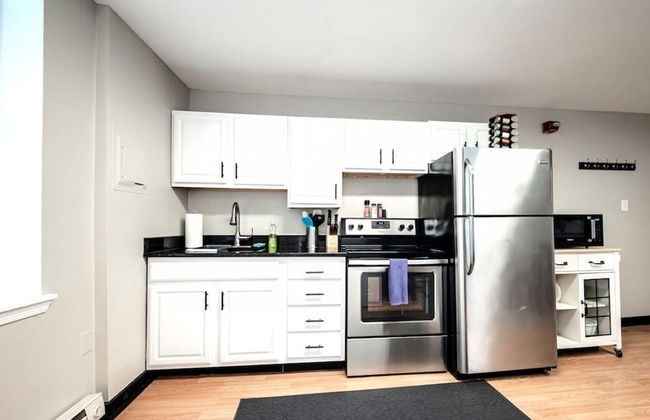 The Terrace at Park Place 2nd Floor Walk up -cozy 2 Bedroom Fast Wifi Free Coffee - Foto 7