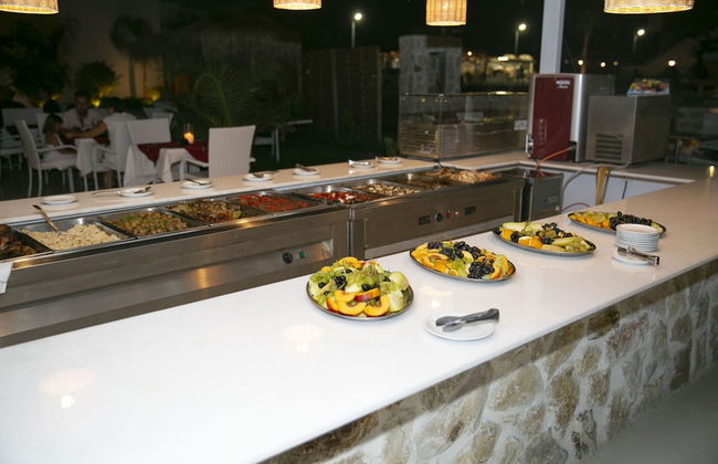 Alia Suites & Alia Beachfront Suites and Spa - Photo 49