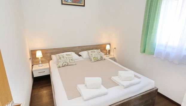 Villa in Prkos With Private Pool and Sea Nearby - Foto 5, Habitación