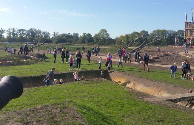 Apartment in the Fortified With Private Garden - Photo 63