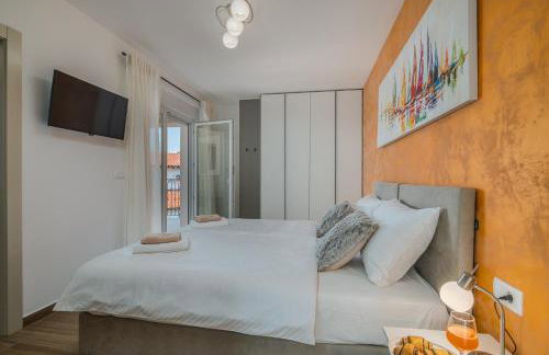 Villa with nice pool, luxuriously furnished, quiet area - by TRAVELER tourist agency Krk ID2389 - Foto 41