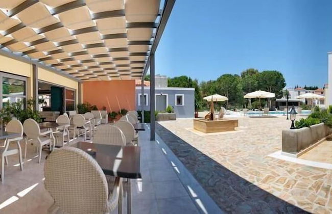 Theofilos Superior Resort Hotel & Spa - Photo 40