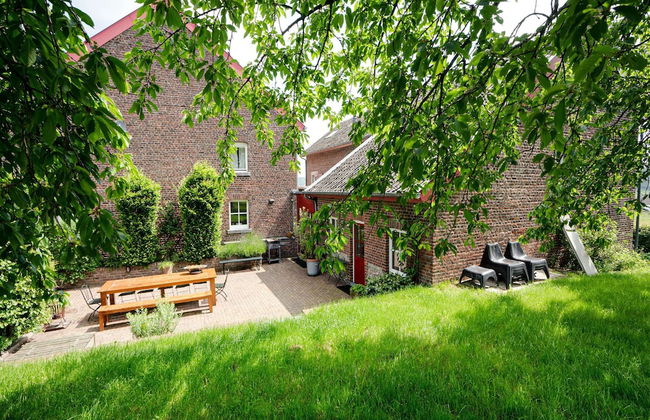 Voeren Mansion With Garden - Foto 31