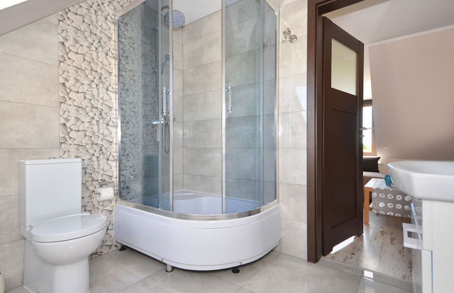 Seaside Cottage With Terrace and Lovely Garden - Photo 6