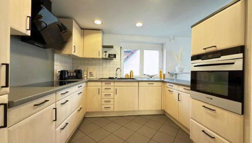 Scharnhäusle 2 - Großzügige Wohlfühl-Wohnung mit Badewanne& Balkon - Foto 4