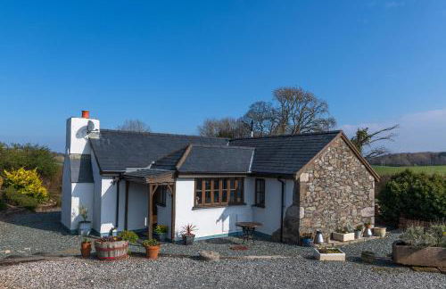 Beautiful Countryside cottage on the North Wales Coast - Photo 1