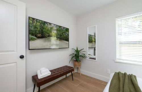 Serene Place Walk to UF Stadium Near Shands & Downtown - Foto 14