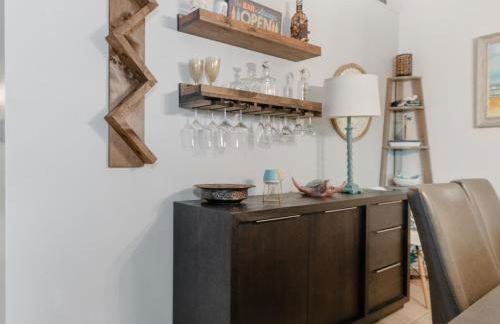 Heated Pool with Lanai- 10min from Beach- Lots of amenities - Foto 59