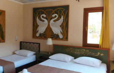 Varias Art House - Foto 4