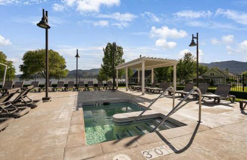 Oasis Cottage- Waterfront experience without the expensive fee! - Foto 30