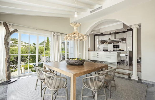 Sea-view Villa Near Port - Foto 33