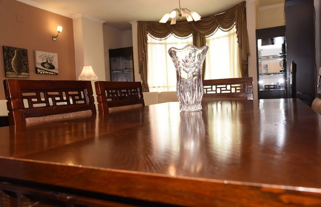 Diplomat Luxury Furnished Apartments - Foto 11