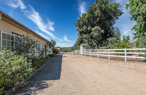 The Oaktree Estate by Fieldtrip 7 Acre Private Resort with Lake Pool Vineyard - Foto 12