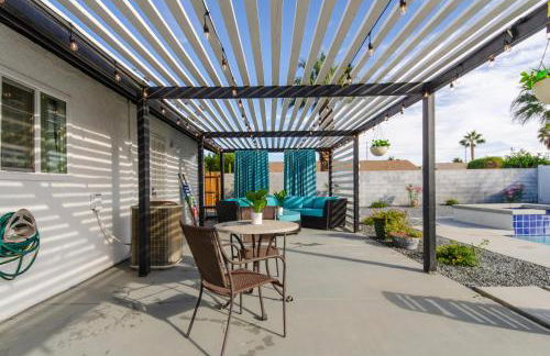 Zen Palm Springs Villa Pool and Mountain View - Foto 43