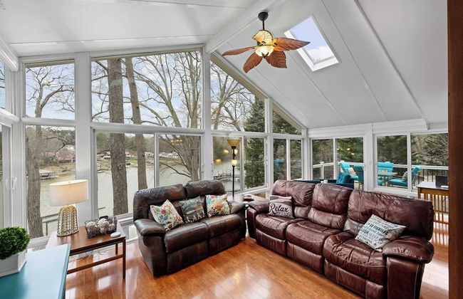 Tree Top Get Away by Avantstay Amazing Lake View - Foto 3