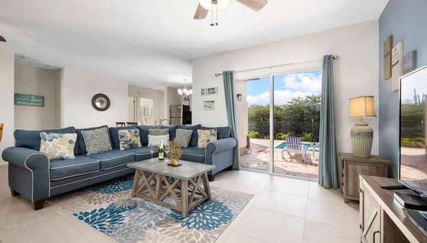 3BR Villa Central Location Private Pool Patio - Foto 2, Habitación