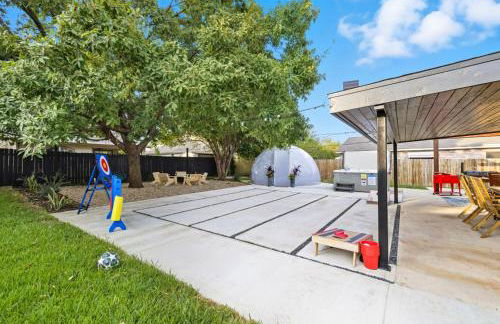 Luxe Family Escape with Games Hot Tub and Yard - Foto 59