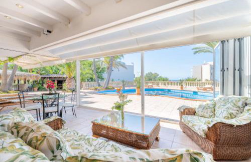 Villa Quesada - Photo 4