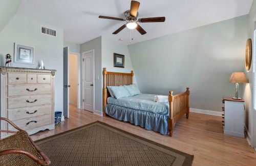 Lighthouse Loft l Marshfront l Walk to Downtown - Foto 25