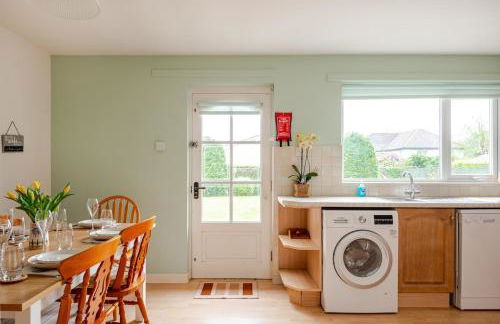 The Burrow, a Spacious Bungalow in Heart of NI - Foto 33