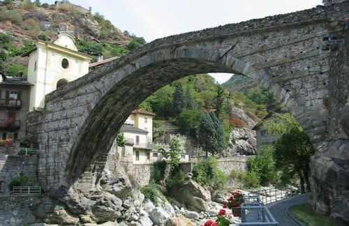 Casa Vignolet : la finestra su Pont-Saint-Martin - Foto 38