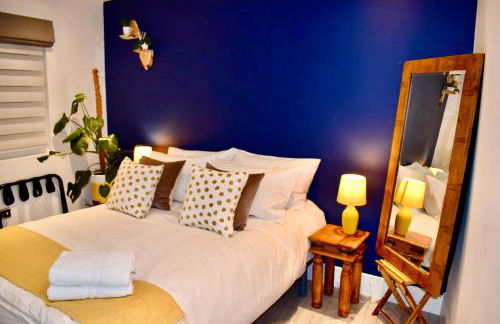 Stylish centrally-located studio with parking - Foto 9