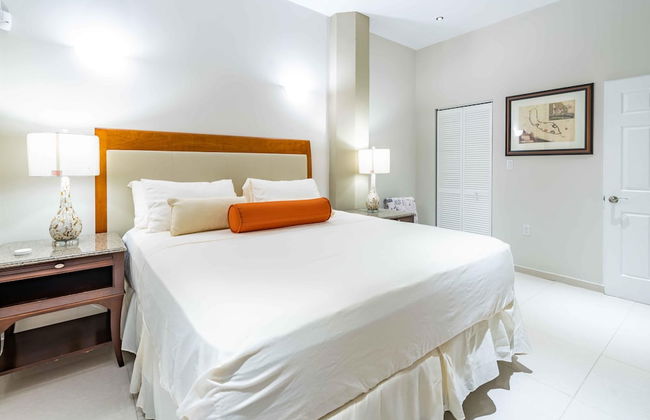 Fabulous Chic Apartment Filled w Natural Light at Famous Handelskade - Foto 15