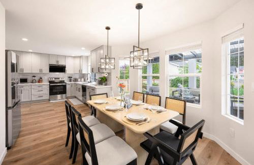 Newly Remodeled Hilltop 4B Retreat with Gym - Foto 2