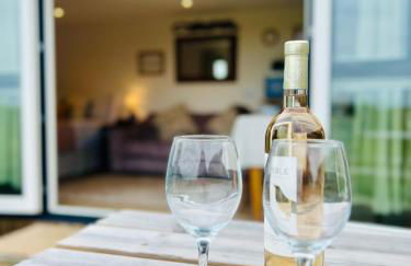 Romantic Cabin Retreat on 50-Acre Suffolk Farm - Foto 37