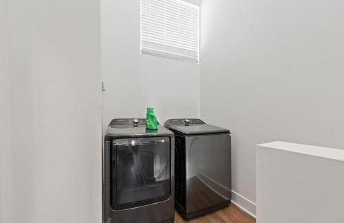 NEW Couyon House Luxury Amenities Fast WiFi 65 TV - Foto 17