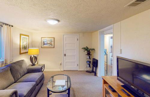 Elati Guesthouse Walkable Home in Arts District - Foto 5