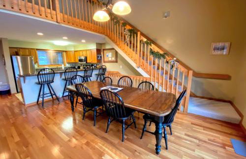 V3 Gorgeous SKI-IN Mountain View Townhouse with great views in Bretton Woods Fast wifi - Foto 30