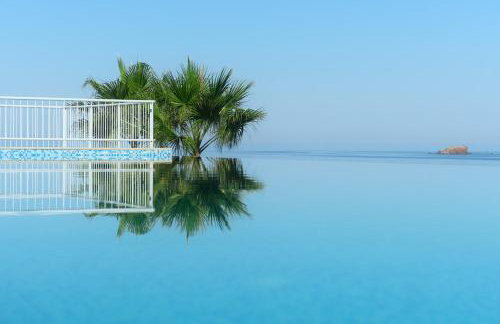 Little Bird Lesvos - Photo 19