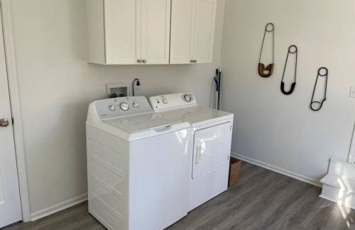 Colonial Stay- 7 BR-up to 14 Guests - Foto 23