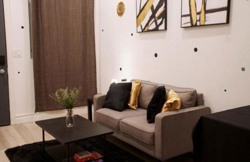 Noir and Gold Retreat - Foto 18