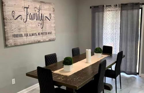 Ranch Home near Lake Spivey - Foto 6