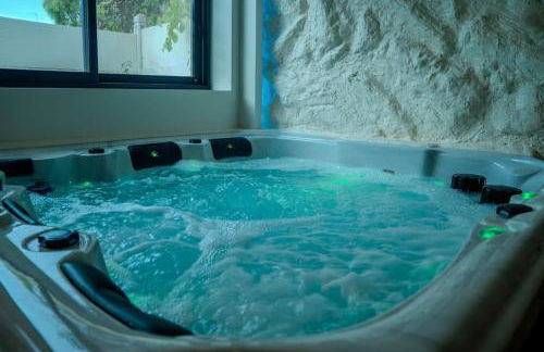 Le Cozy Reims -Escapade raffinée avec spa privé - Foto 2