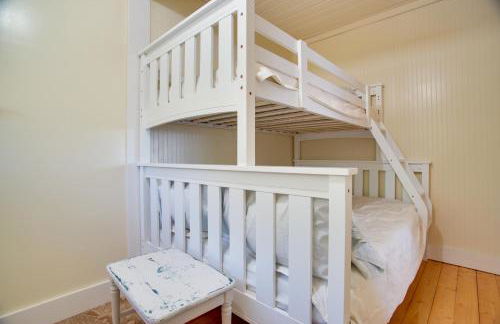 Peaceful Long Pond Cottage with Dock and Views - Foto 15