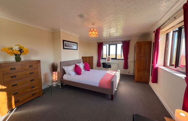 Ty'n Rardd Farmhouse Mountain Views, Secure Garden - Foto 10