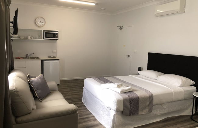 Escape On Lake - Photo 11