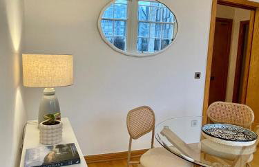 Luxury Historic City-Centre Flat & Free Parking - Foto 6