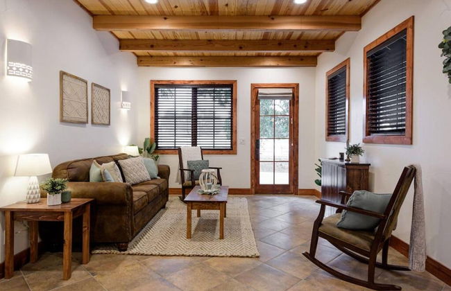 Little Dutch Cabin 101-12 Min to Magnolia-baylor - Foto 4